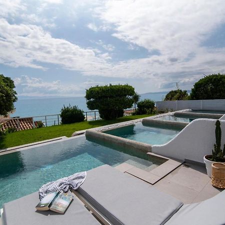White Suites Resort 阿菲托斯 外观 照片