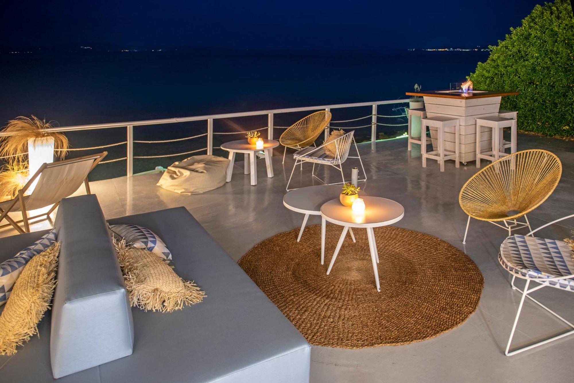White Suites Resort 阿菲托斯 外观 照片
