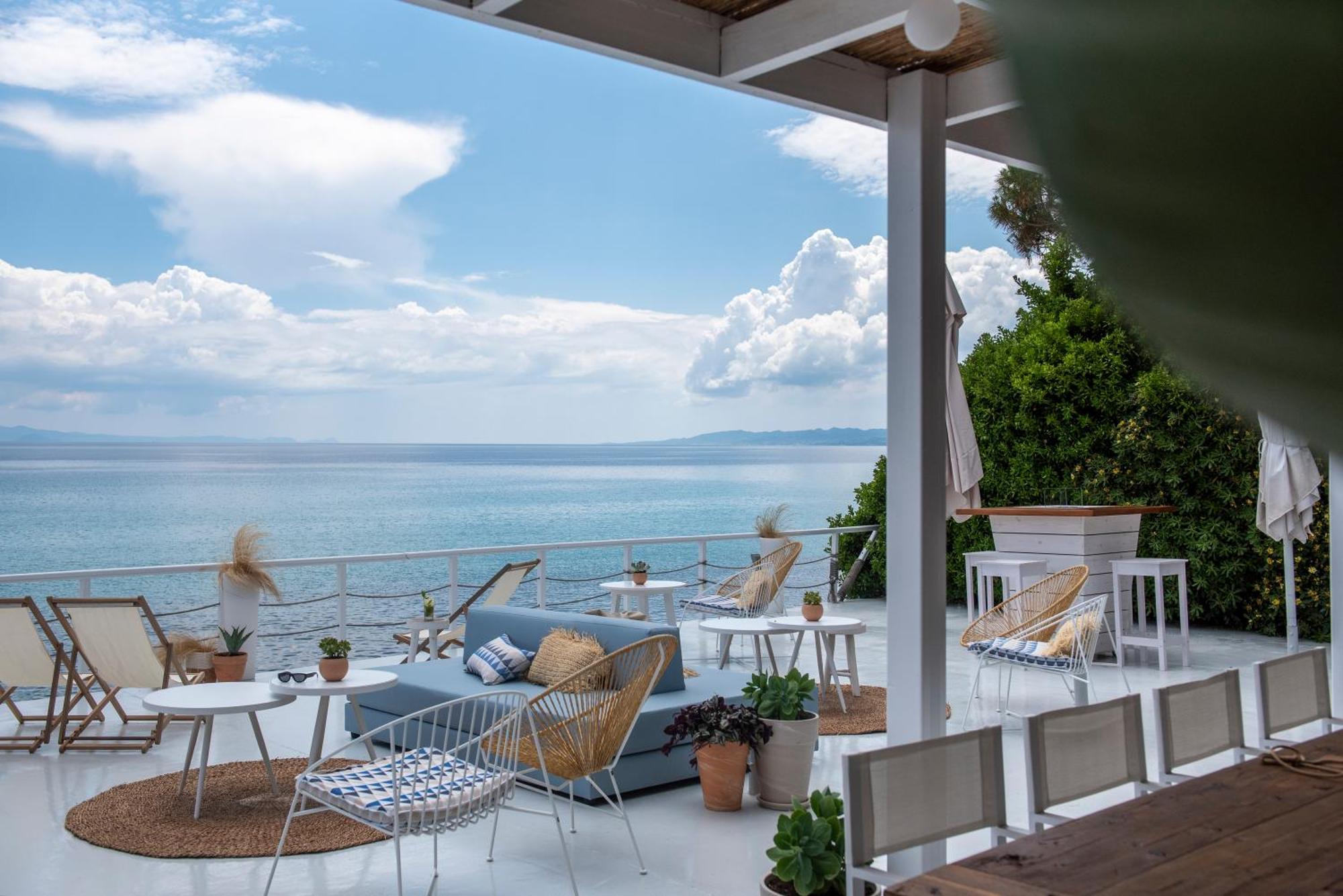 White Suites Resort 阿菲托斯 外观 照片